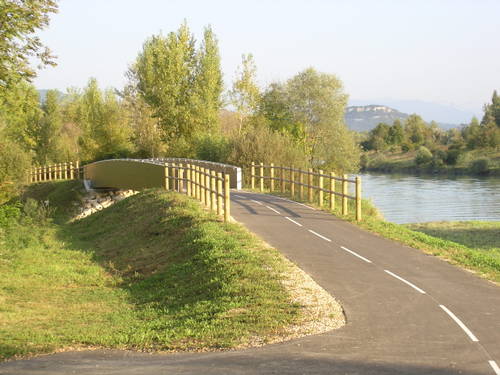 Cnr_photos_002
